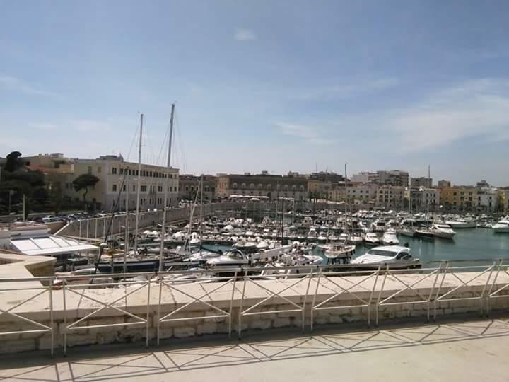 Ad Home Trani Exterior photo