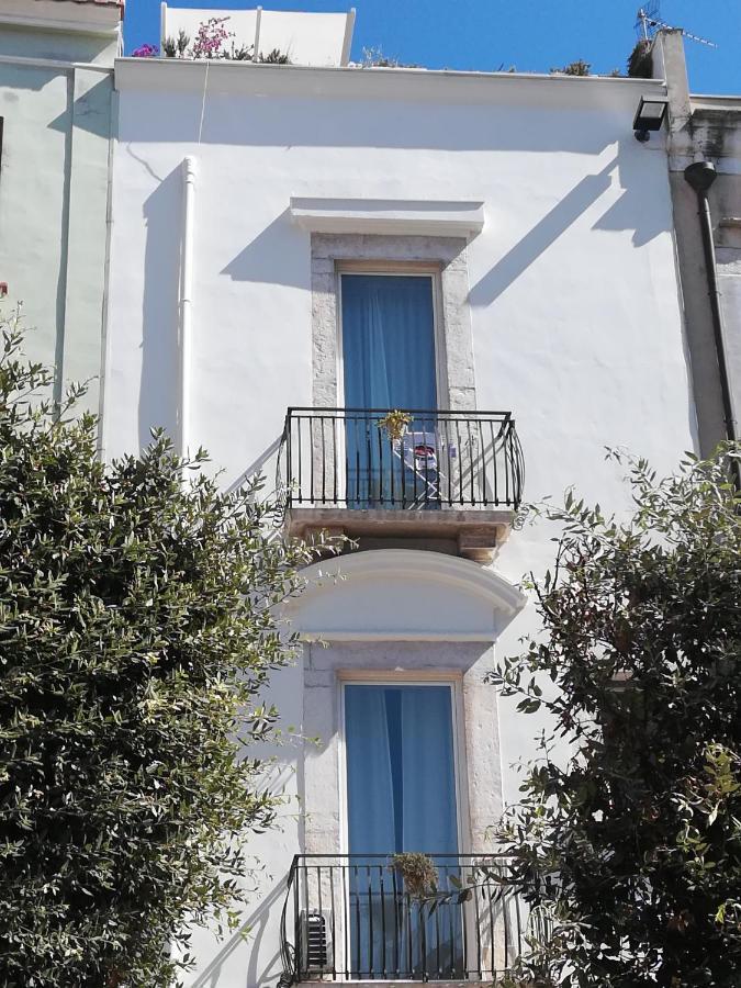Ad Home Trani Exterior photo